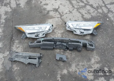 2025 Nissan Versa 1.6 Sv from USA, damaged, VIN 3N1CN8EV2SL858483